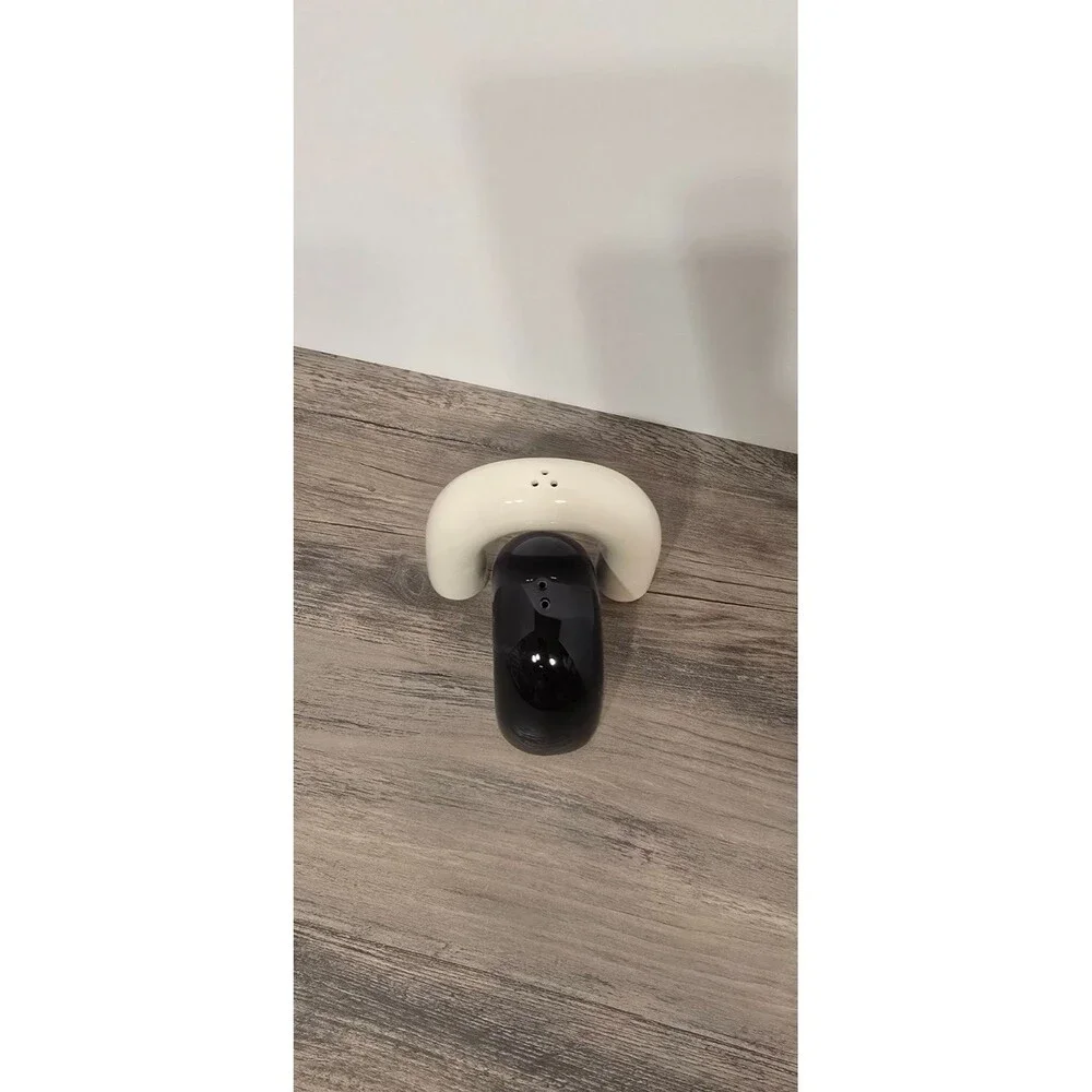 Salt Pepper Shakers Black White Arches. NEW Set Of 2.
